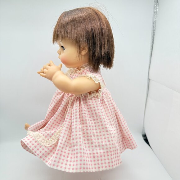 Madame Alexander Sweet Tears Doll #3627 Pink Gingham Dress - Original Pacifier - Picture 5 of 11